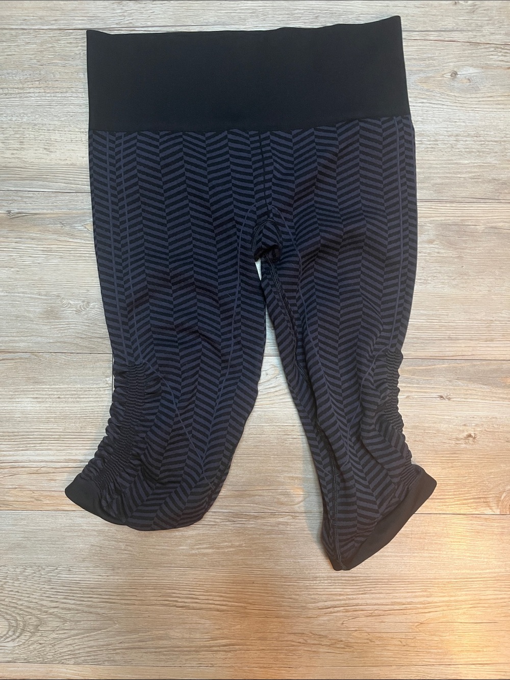 lululemon athletica Black Chevron Capri Leggings with Ruched Hem Detail